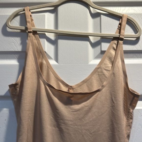 Skims Shaping Mesh Mid Thigh Bodysuit Shapewear 2X - Picture 3 of 9